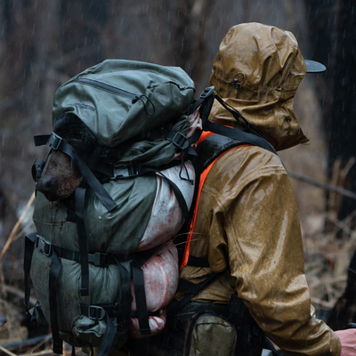 Stone Glacier M5 Jacket Coyote in Field